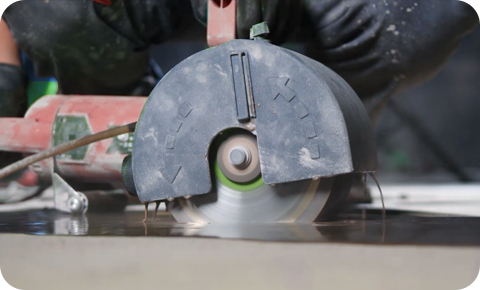 大理(lǐ)石切割機的特點是什麽？